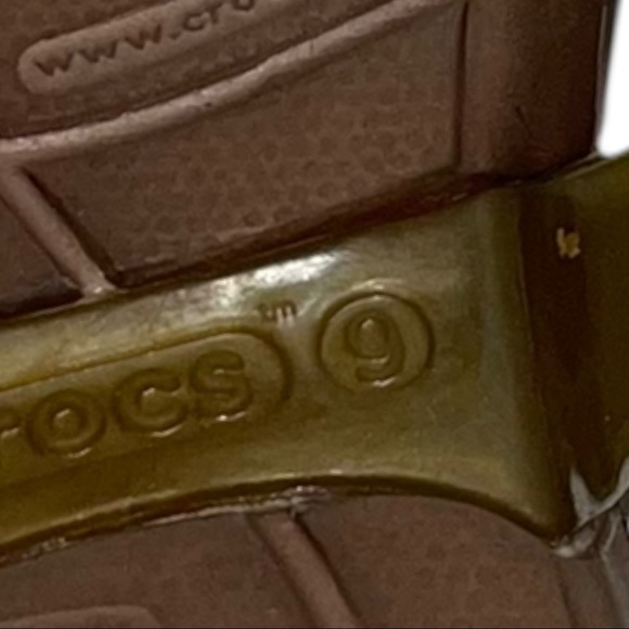 Crocs Woman Shoes Size 9 - Picture 3 of 3